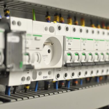 Montaż rozdzielnic Poznań