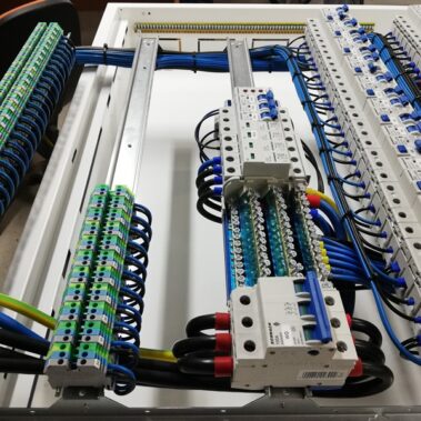 Prefabrykacja rozdzielnic Poznań